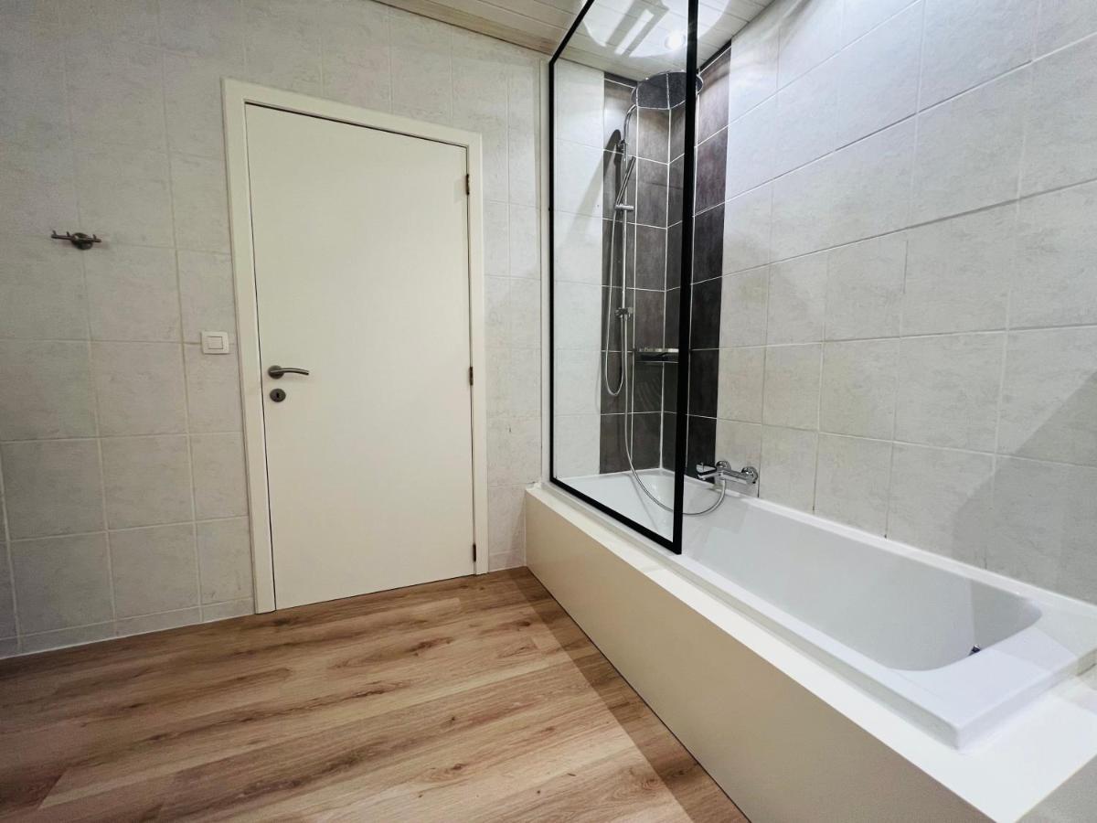 Apartamento Ruim App. Met Grote Garage Ypres Exterior foto